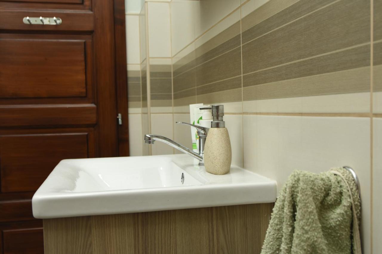 Apartman Woolf Senta Bagian luar foto