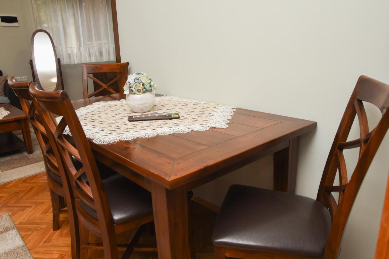 Apartman Woolf Senta Bagian luar foto